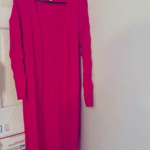 Beautiful women’s 2 piece pink outfit.